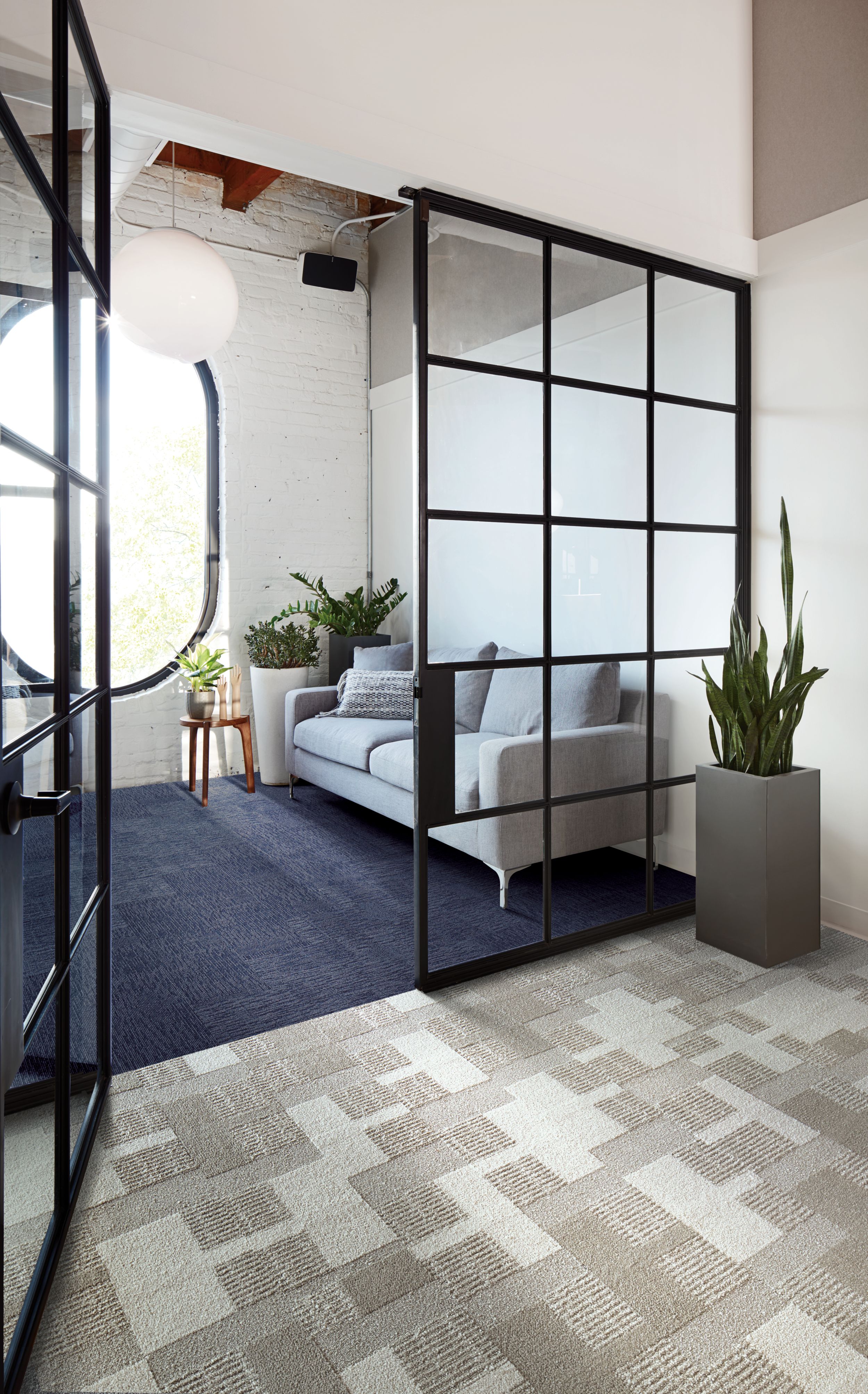 Zen Stitch, Alba, gallery_image image number 3